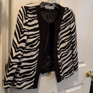 Tahari Animal Print Jacket - Size 2 Petite